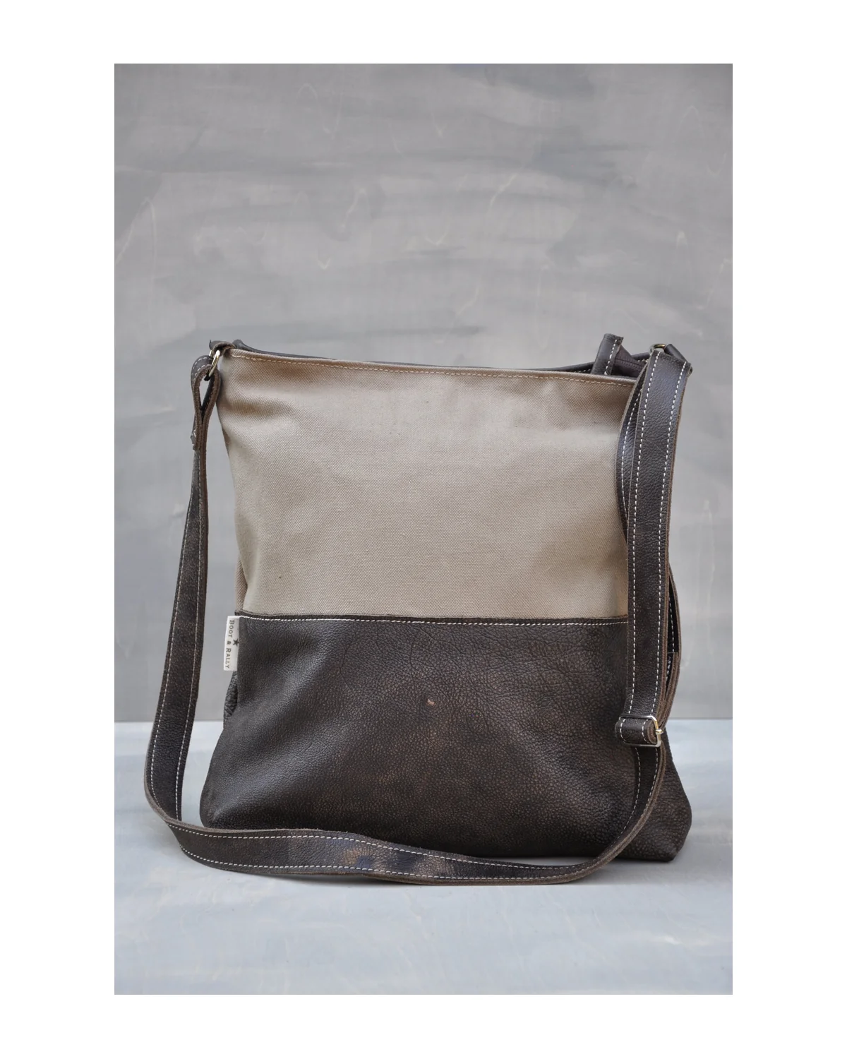 Hipster Mini - (Beige / Buffed Brown)